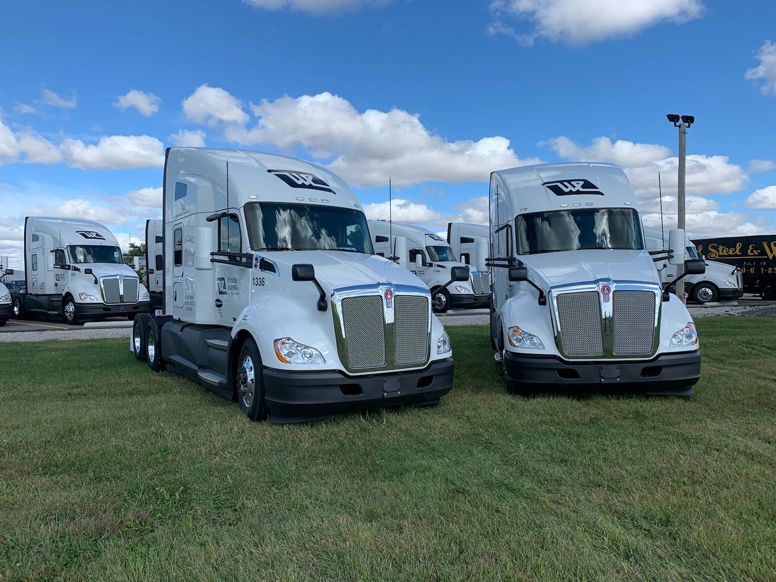 KW Truck Pic 3 (1) KW Truck Pic 3 (1)